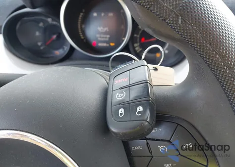 2016 Fiat 500X Easy из США, поврежденный, VIN ZFBCFXBT3GP386493